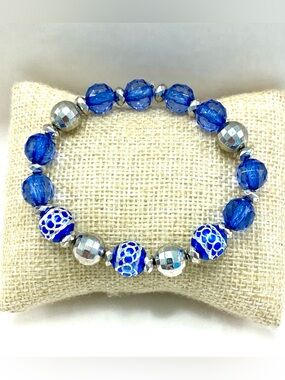 Vintage Silver Tone Cobalt Blue Faceted Glass Painted Lampwork Stretch Bracelet